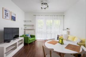 Aleja Krakowska Homely Apartment